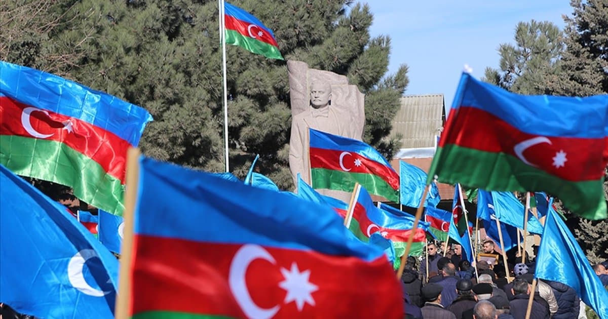 Azerbaycan'ın kurucusu Resulzade anılıyor