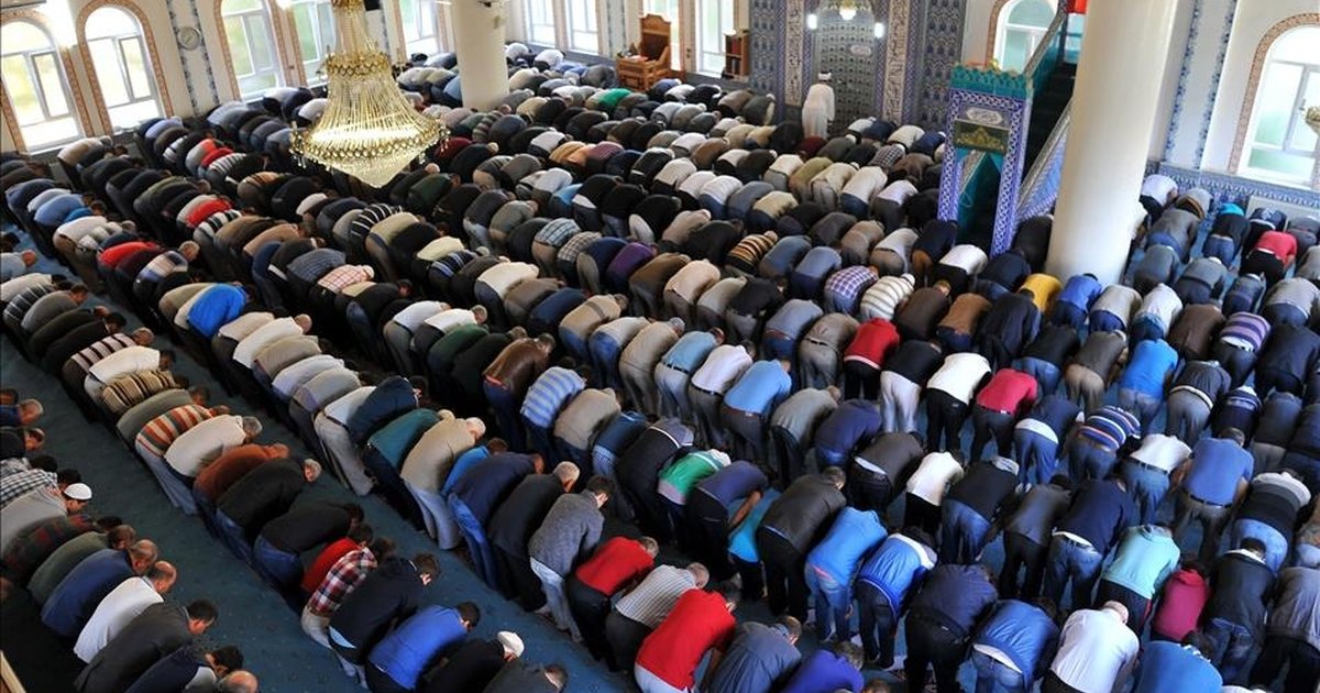 Bayram Namazı Nasıl Kılınır, Kaç Rekat?