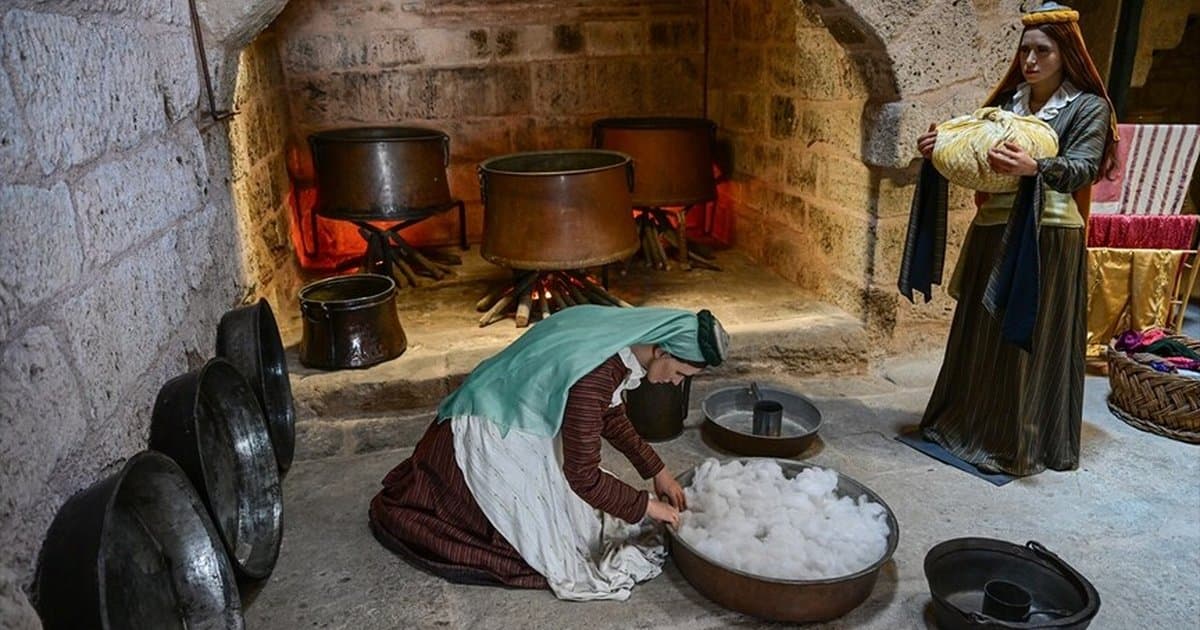 Topkapı Sarayı'nda harem bölümü ziyarete açıldı