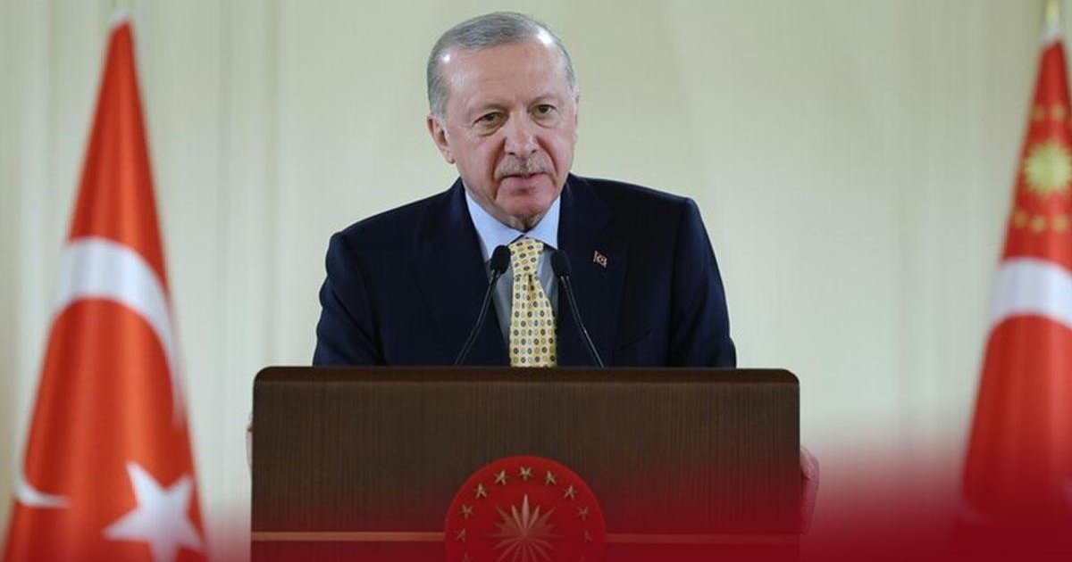 Cumhurbaşkanı Erdoğan'dan Türk hacılara bayram ziyareti
