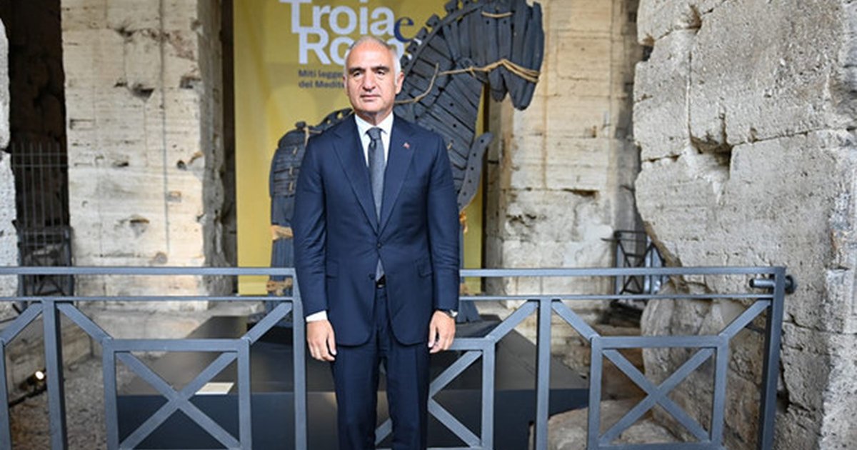 Troya Hikayesi Kolezyum'da Sergileniyor