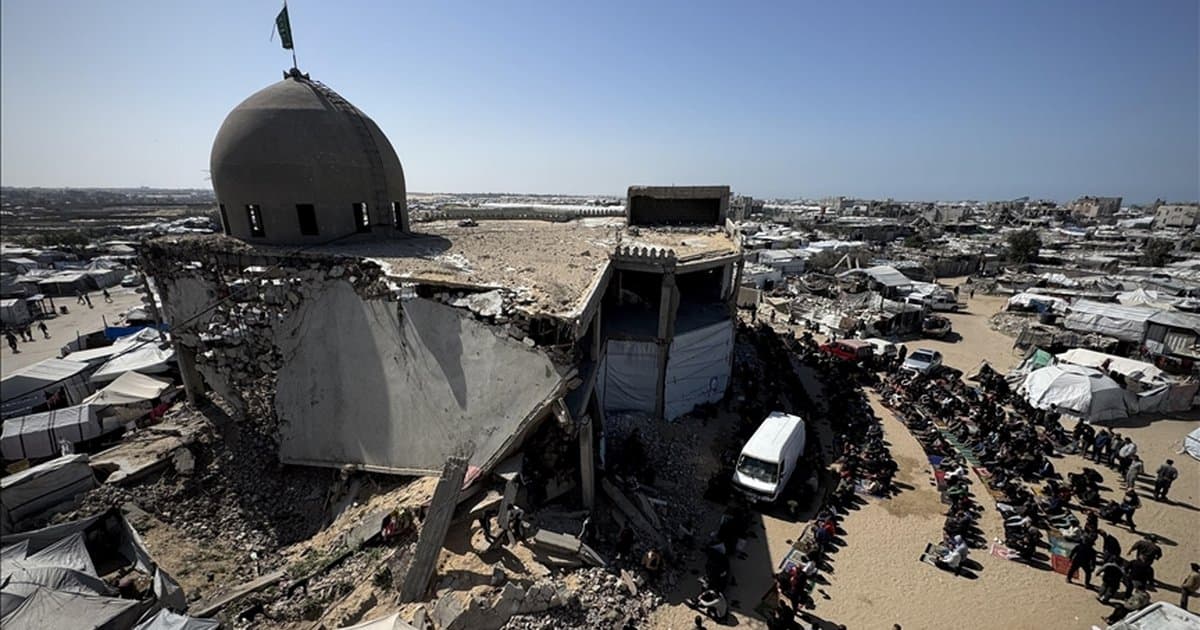 Gazzeliler ramazanda 312 imamın yokluğunu hissediyor