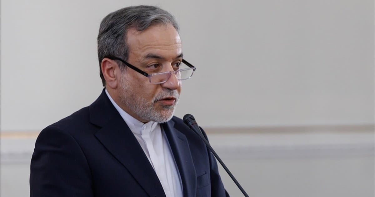 Erakçi: Amerikalılarla müzakere masada değil