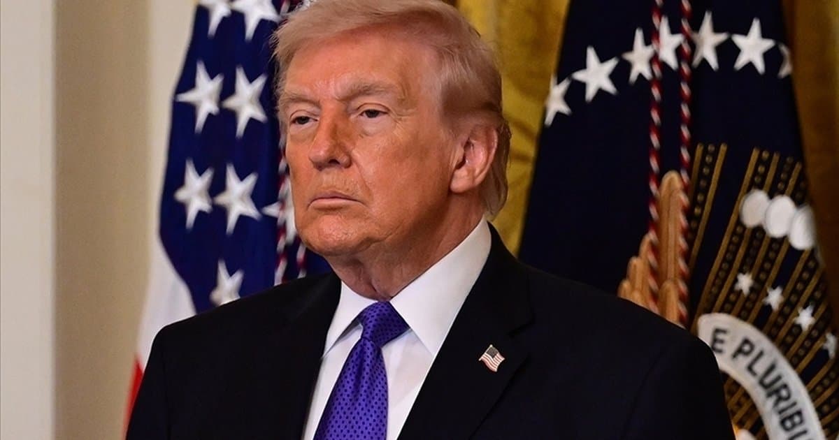 Trump'tan İran'a yeni tehdit: 'Deli pisliklerin başı'