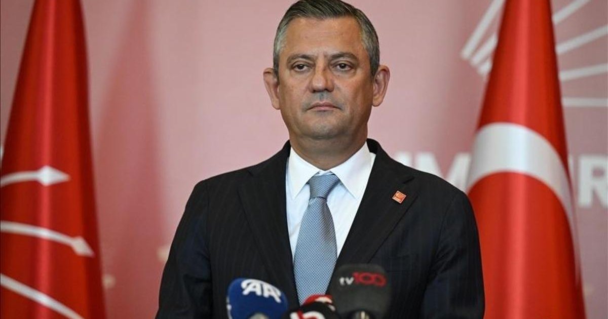 Özgür Özel'den ABD'ye Türkiye açıklaması