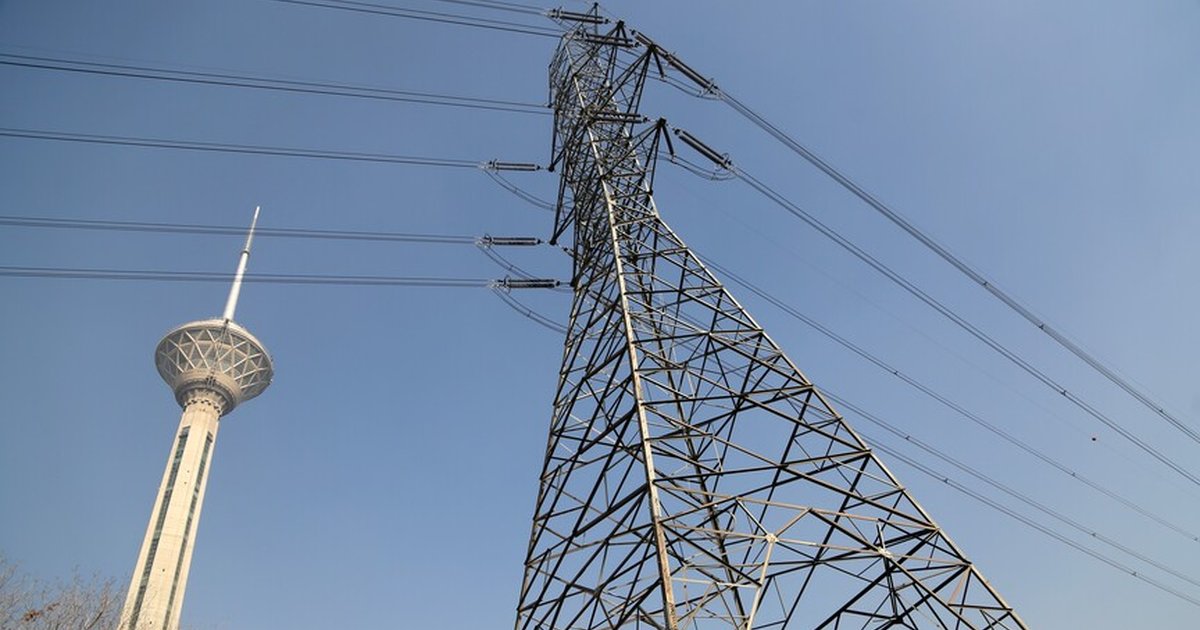 İran'da ABD-İsrail Saldırılarında Elektrik Santralleri Hasarlandı