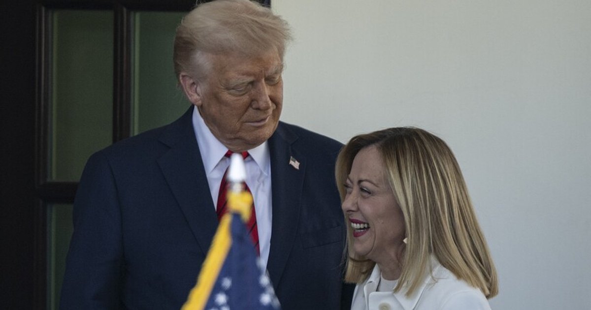 Trump'tan Meloni'ye dostluk iddiası