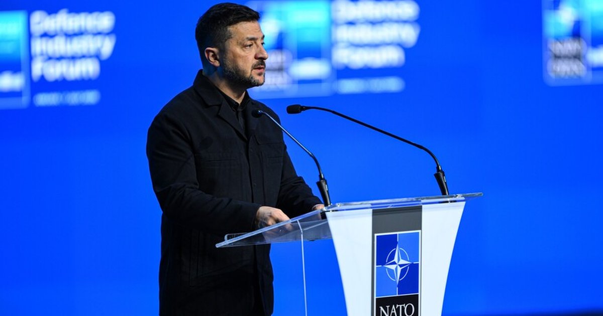 Zelenskiy: NATO'nun kolektif savunmasına katılmalıyız