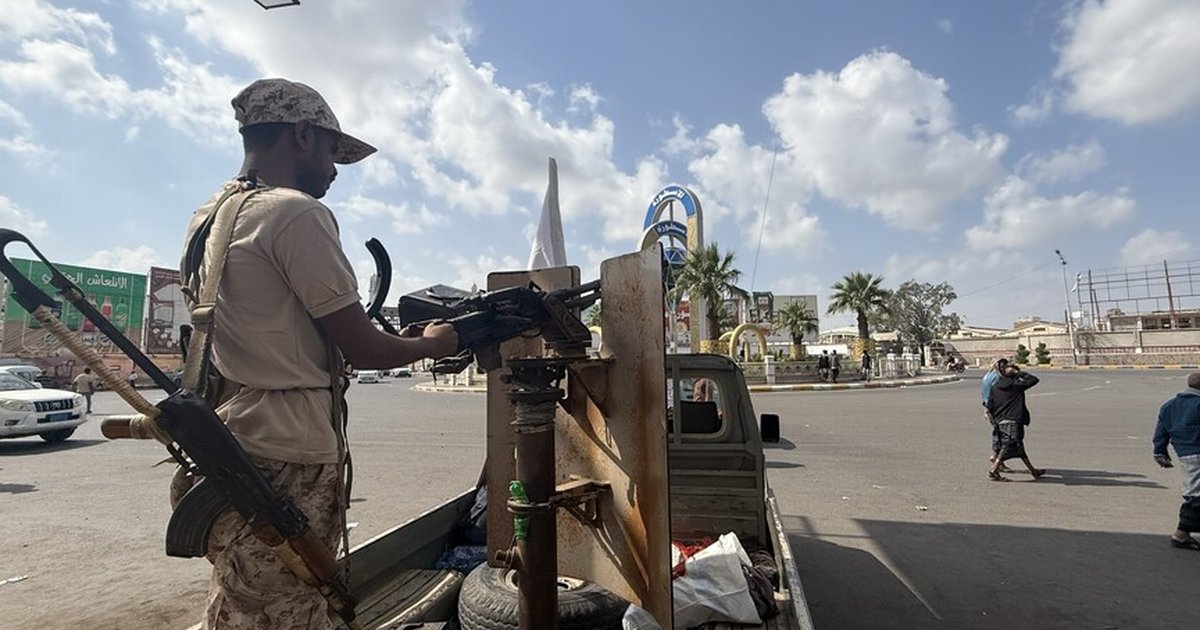 Yemen'de hükümet ile Husiler askeri hazırlıkları artırıyor