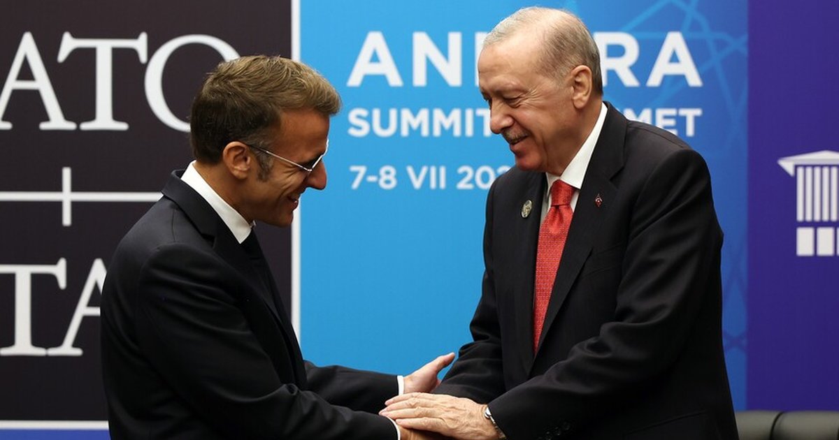 Macron, Erdoğan ile görüşmesinden memnun kaldı