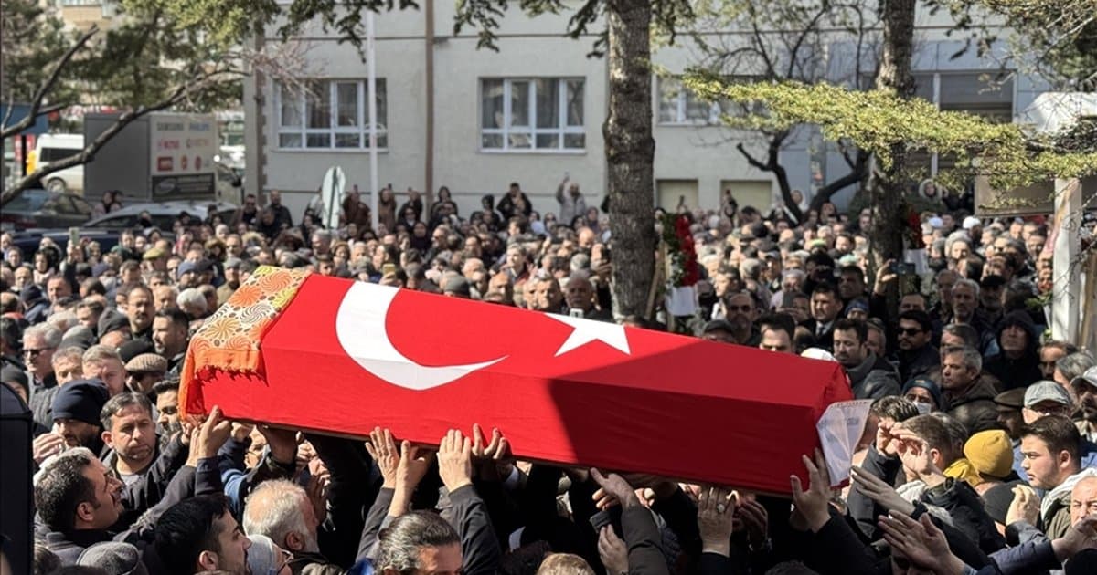 İstanbul'da öğretmene bıçaklı saldırı: Fatma Nur Çelik Konya'da defnedildi