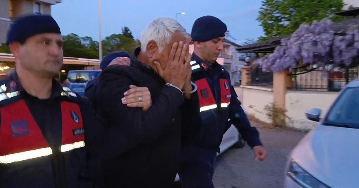 Denizli'de öğrenciyi taciz eden bakkal yakalandı
