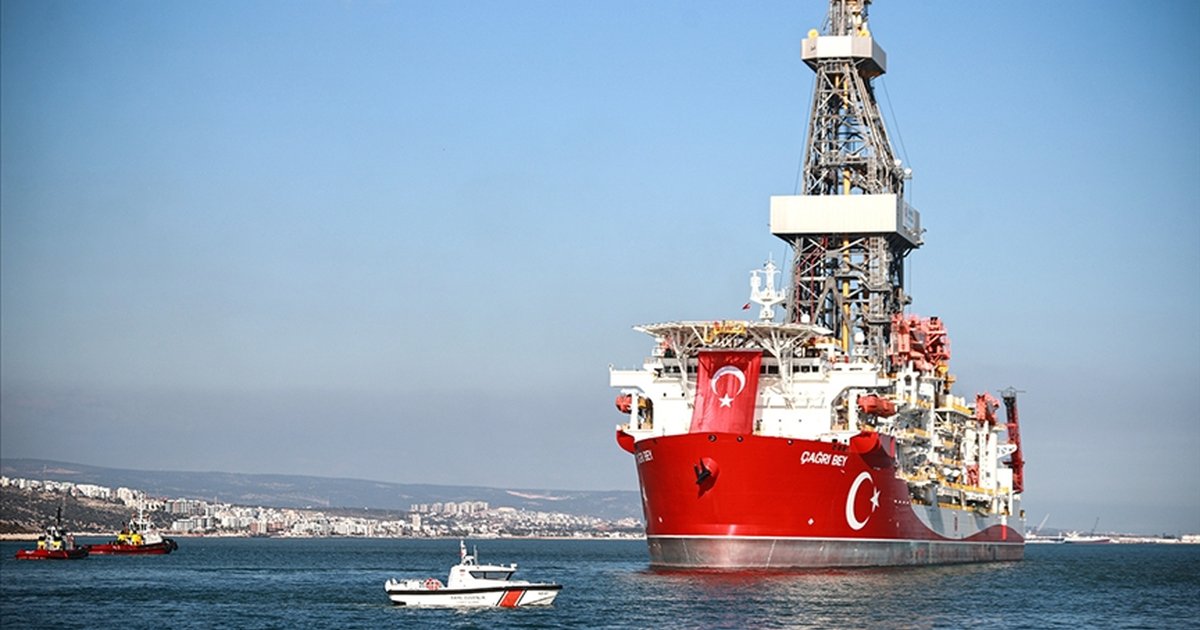Çağrı Bey sondaj gemisi Somali'de enerji arayacak