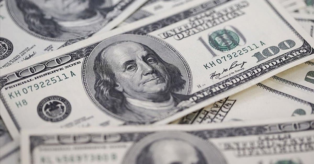 Dolar endeksi 4 ay sonra 100 barajını aştı