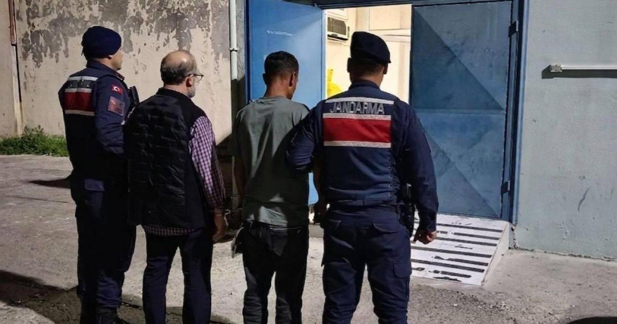 Adana'da yaşlı çift 10 milyon lira dolandırıldı