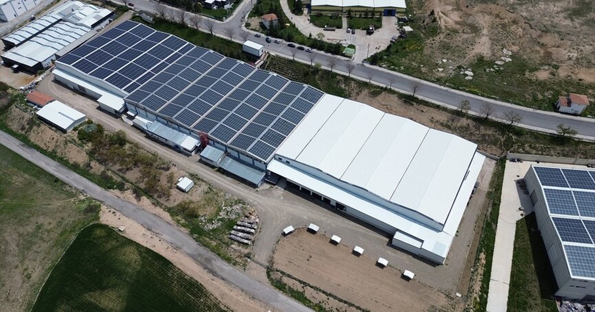 Yozgat'taki çorap fabrikası GES ve yağmur suyuyla sürdürülebilir üretimde
