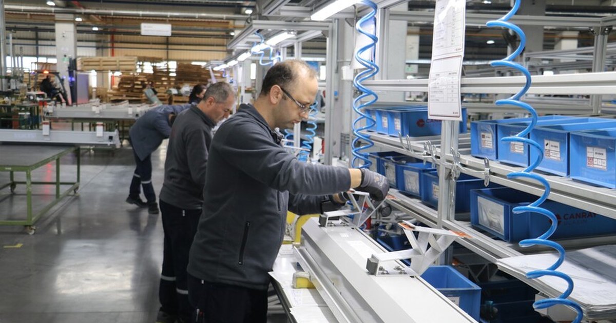 Tır Dorsesi Taşıma Vagonu Projesi'nde prototip üretim tamamlandı