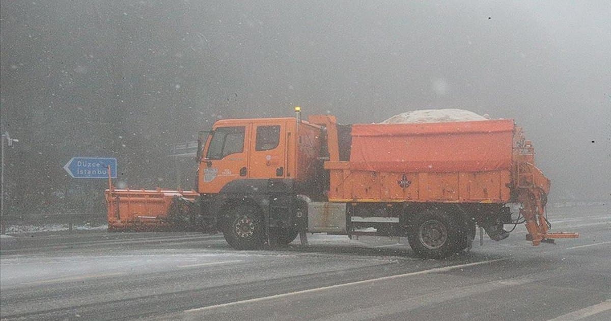 Bolu Dağı'nda kar yağışı başladı