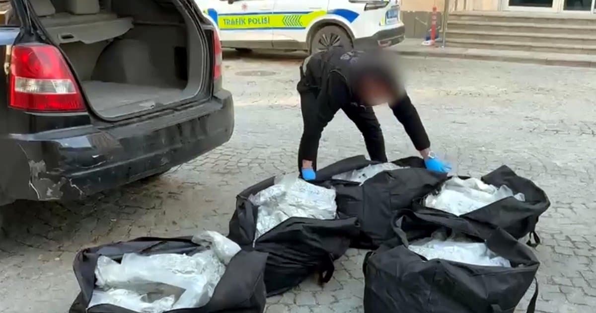 Edirne'de 90 kilo uyuşturucu ele geçirildi