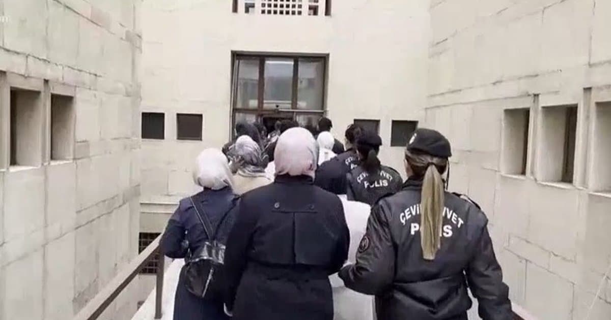 Bursa'da sahte doktor operasyonu: 17 gözaltı