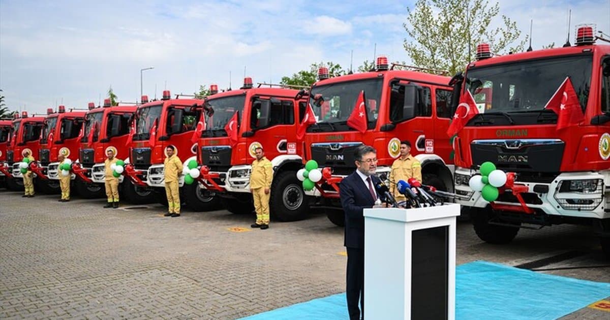 Orman yangınlarıyla mücadelede yeni araçlar görev yerlerine uğurlandı