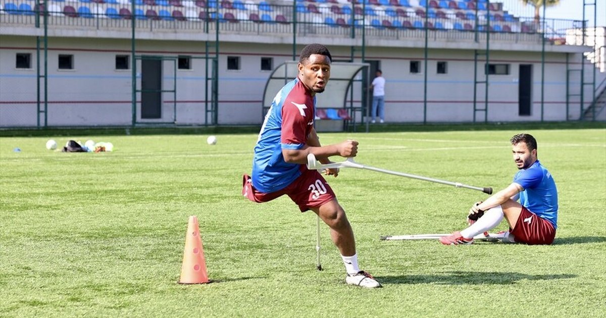Trafik kazasından futbola hayat