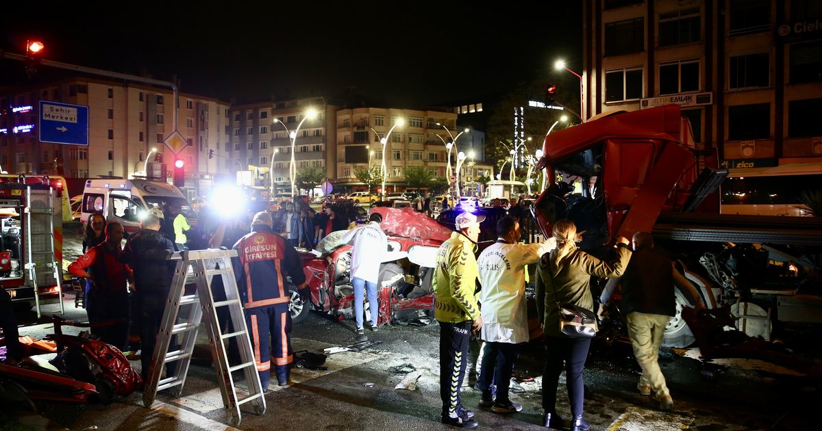 Giresun'daki katliam gibi kazada sürücü uyuyabilir