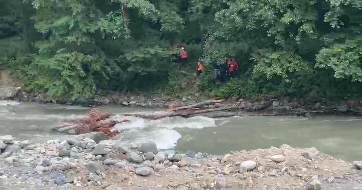 Rize'de kayıp kişi ölü bulundu, arama ekibi kazası