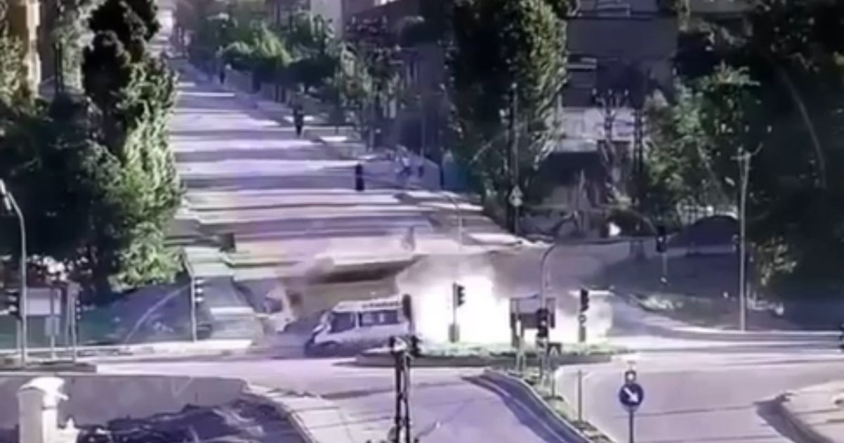 Hakkari'de feci kaza: 3 ölü, 2 yaralı