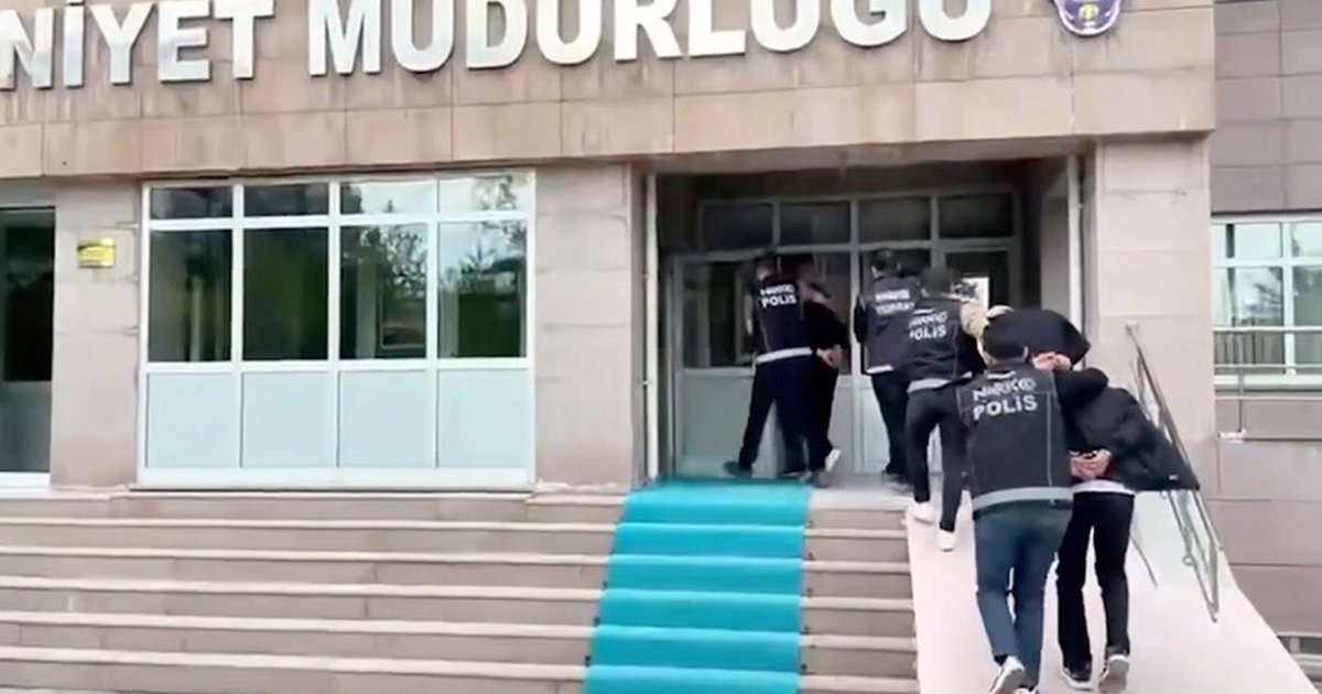 Uyuşturucu Operasyonlarında 976 Kişi Tutuklandı