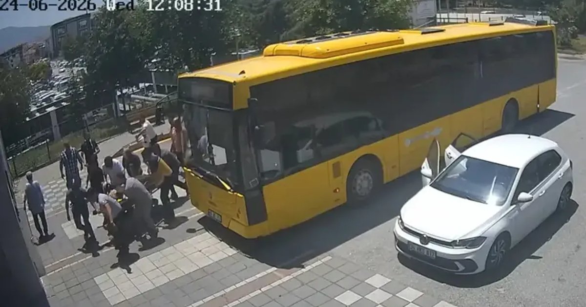Otobüs Şoförü Hayat Kurtardı: Kalp Krizi Geçiren Yolcu Hastanelik Oldu
