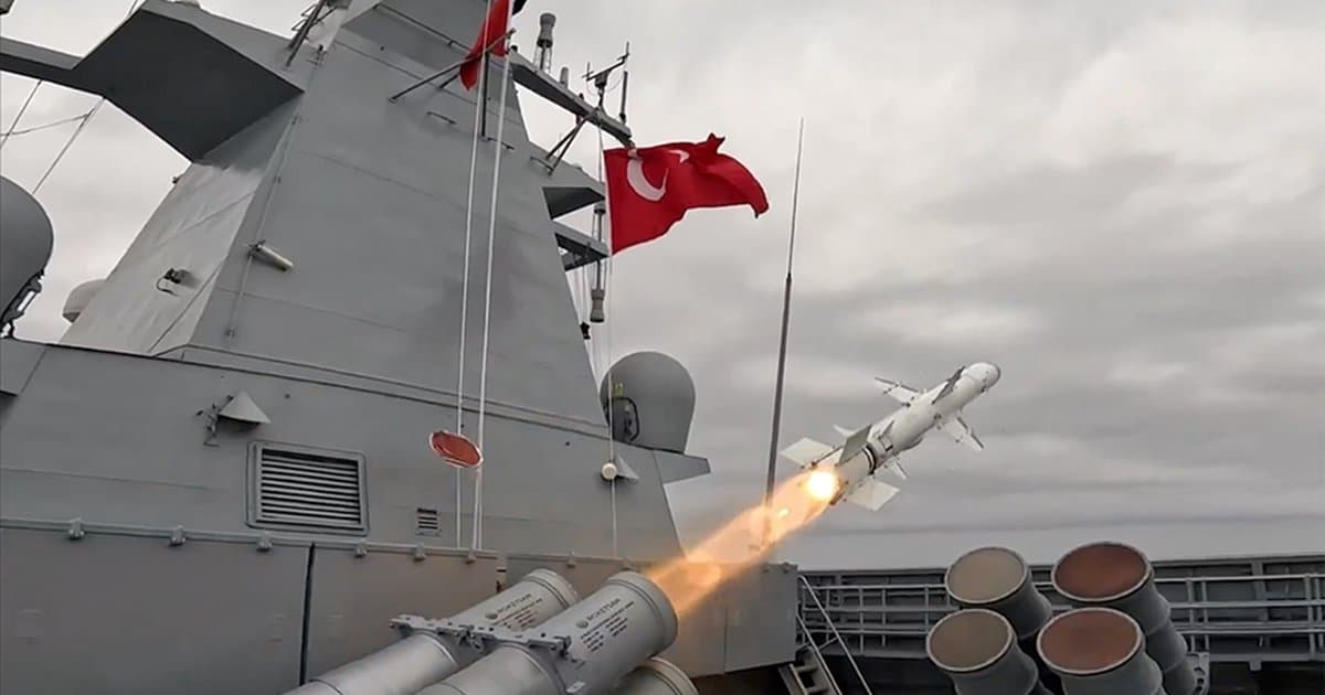 ATMACA Füzesi Kara Hedefini Tam İsabetle Vurdu