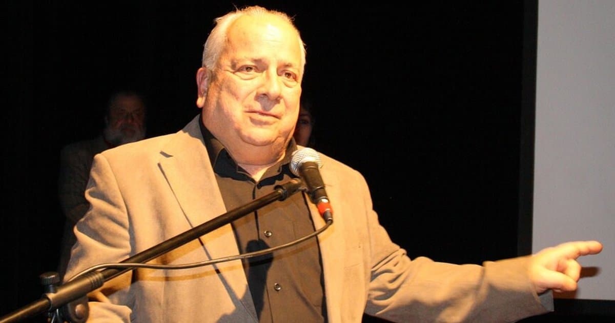 Zeki Alasya vefatının 11. yılında anılıyor