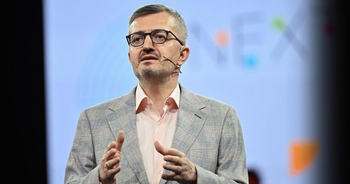 İletişim Başkanı Duran'dan Teknolojik Üstünlük Çağrısı