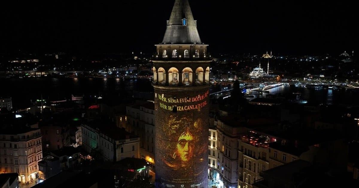 Galata Kulesi'nde kültürel miras farkındalık gösterisi