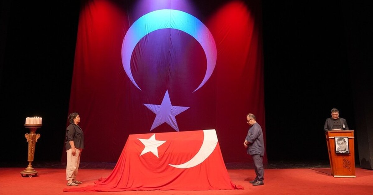 Usta Oyuncu Zihni Göktay İçin Tören Düzenlendi