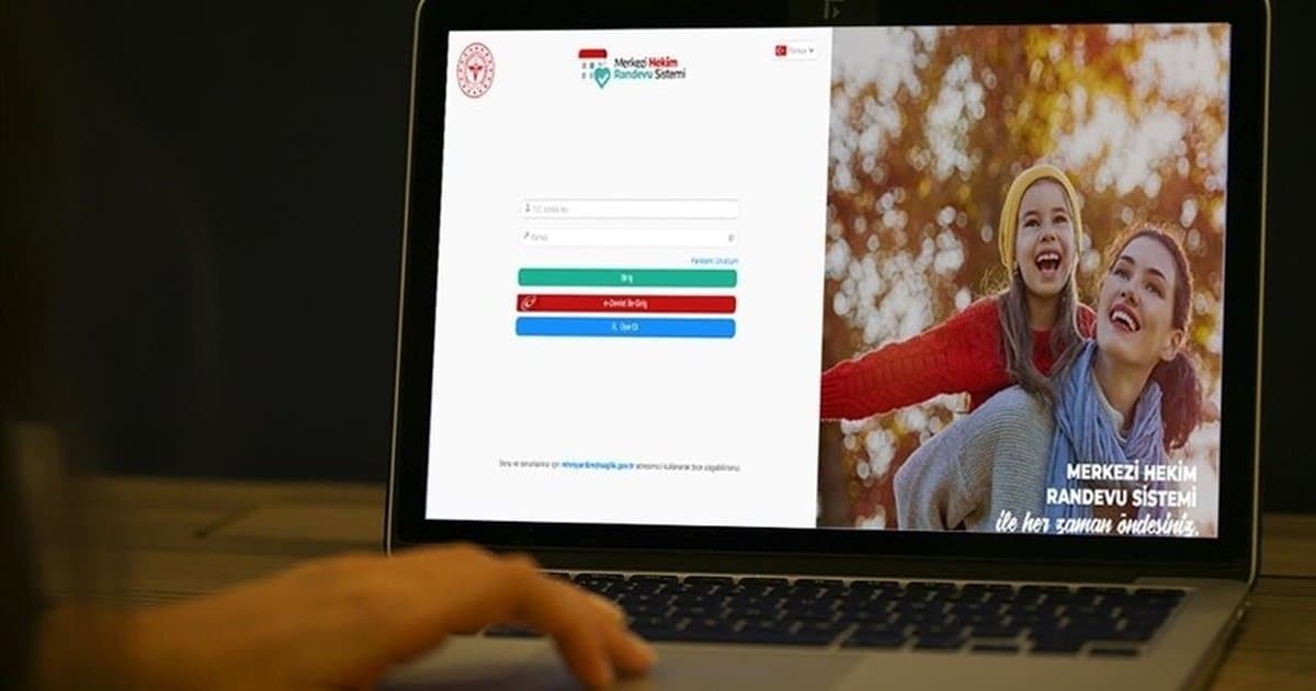 MHRS'de Bekleyen Hasta Sayısı Hızla Azalıyor