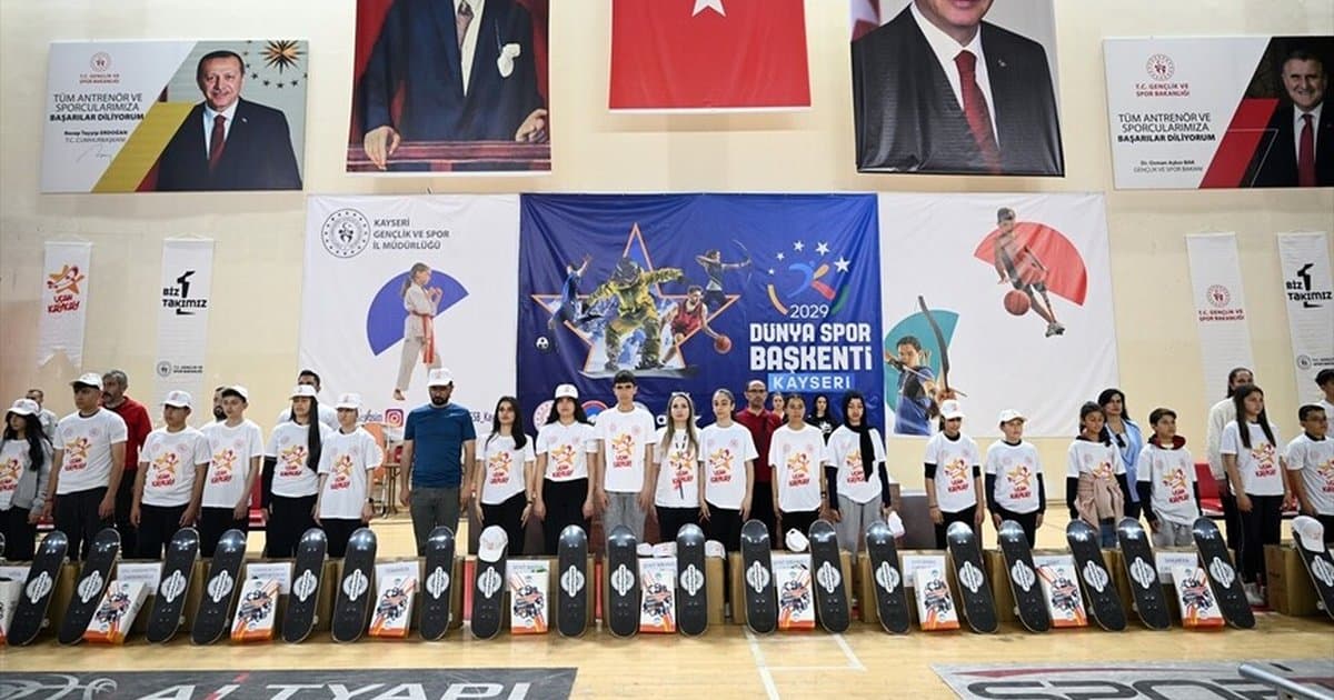 Uçan Kaykay Projesi Kayseri'de tanıtıldı