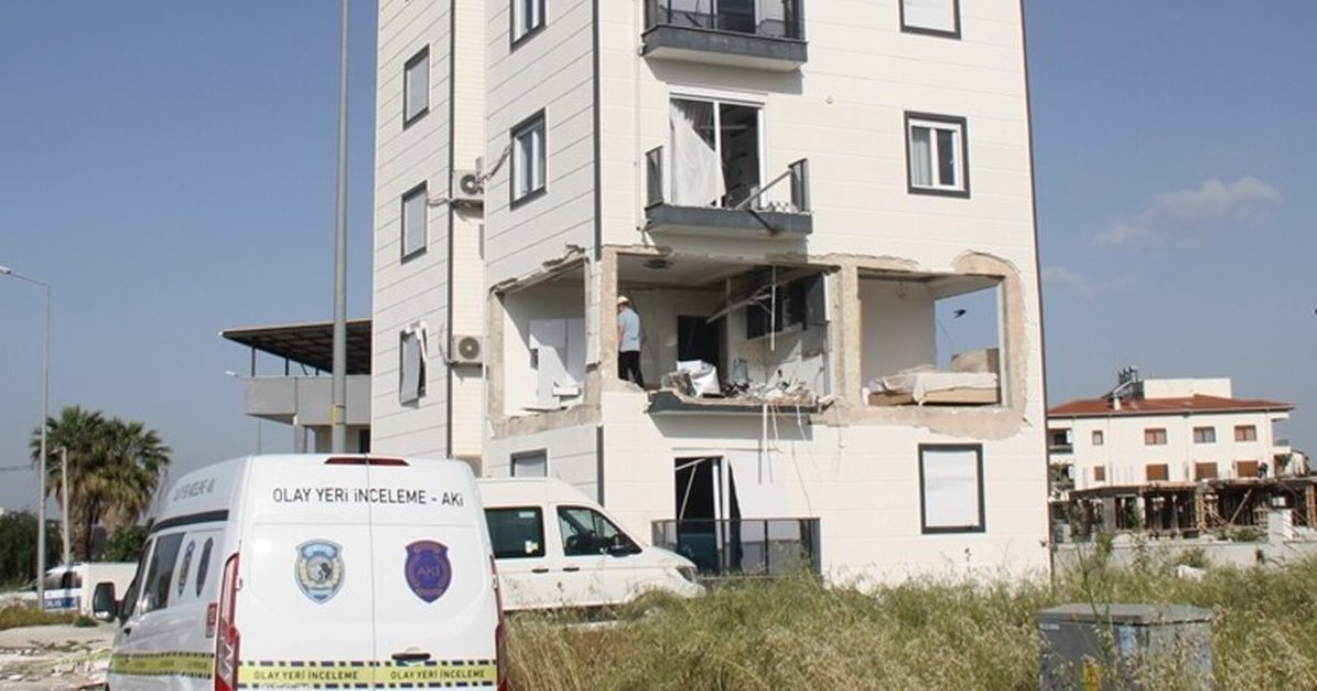Antalya'da gaz sıkışması sonucu patlama: 1 kişi yaralandı