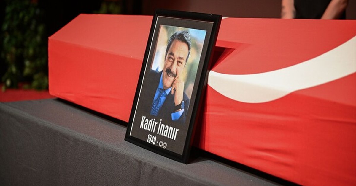 Kadir İnanır Harbiye'de uğurlanıyor
