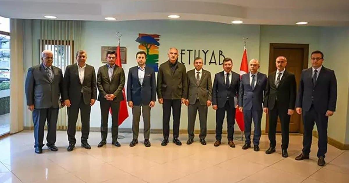 Bakan Ersoy'dan Belek Turizm Altyapısını Güçlendirme Açıklamaları