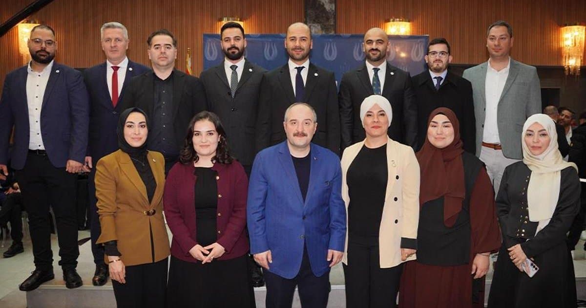 Almanya'da Türklerle Buluşma: Varank Dinledi, Söz Verdi