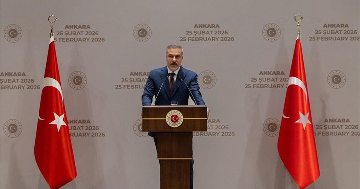 Bakan Fidan, İİT büyükelçileriyle iftar programında görüştü