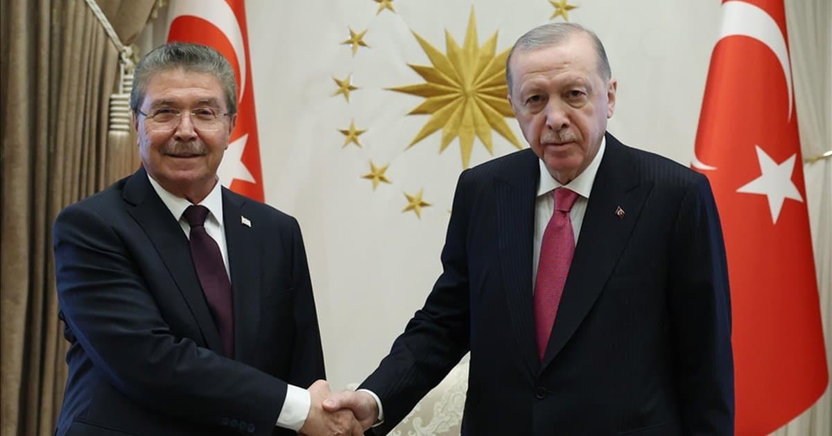 Cumhurbaşkanı Erdoğan, KKTC Başbakanı Üstel'i kabul etti