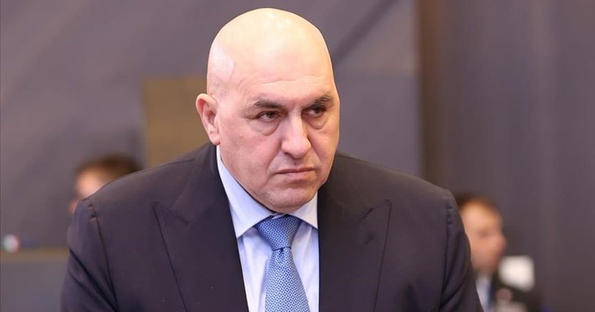 Dubai'de Mahsur Kalan İtalya Savunma Bakanı Ülkesine Dönüyor