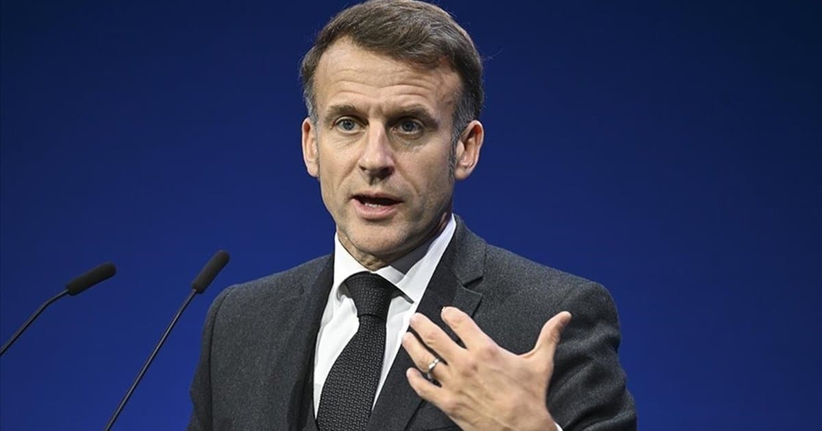 Macron, Netanyahu'yu Lübnan'a kara harekatından kaçınmaya çağırdı