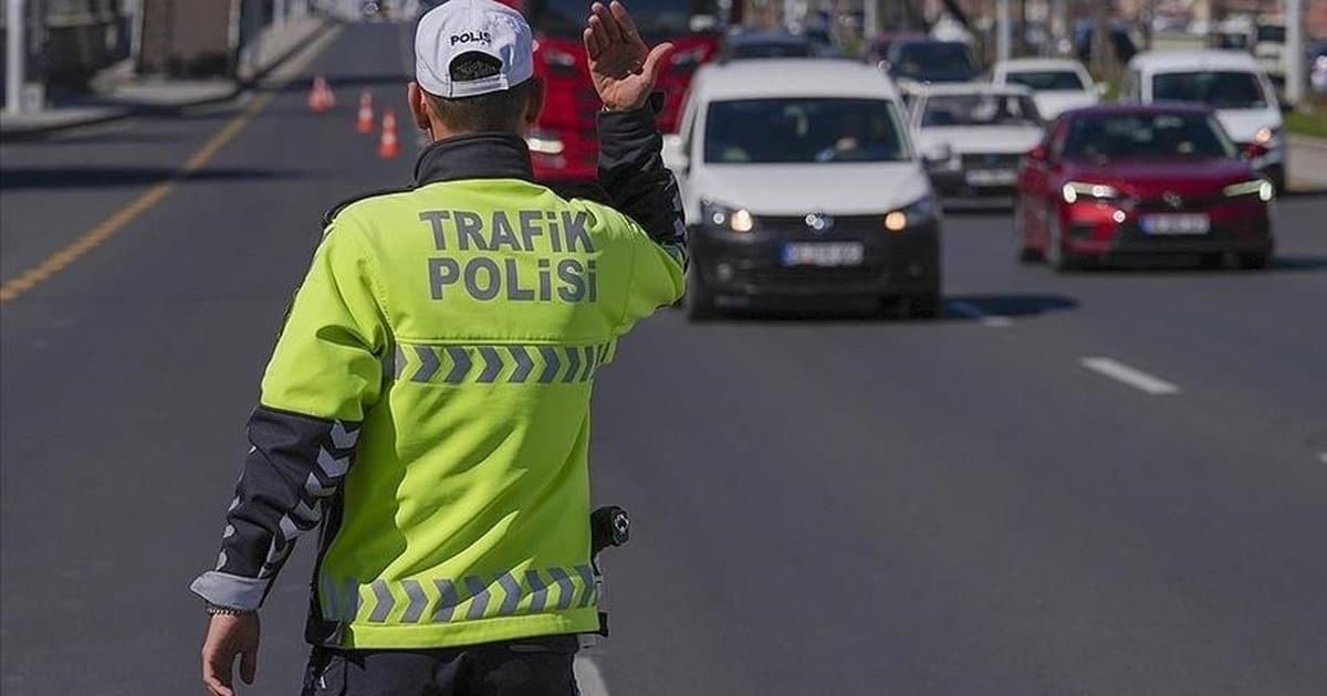 İstanbul'da yarın bazı yollar trafiğe kapatılacak: Etkilenen bölgeler ve alternatifler