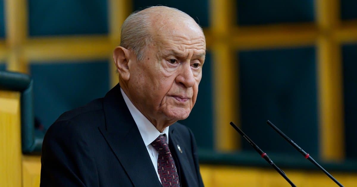 Bahçeli: İran füzeleri kasti olmadığına inanmak istiyoruz