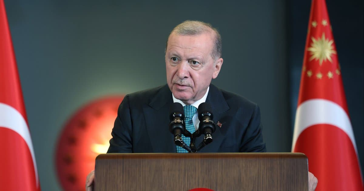 Cumhurbaşkanı Erdoğan'dan 'ateş çukuru' vurgusu