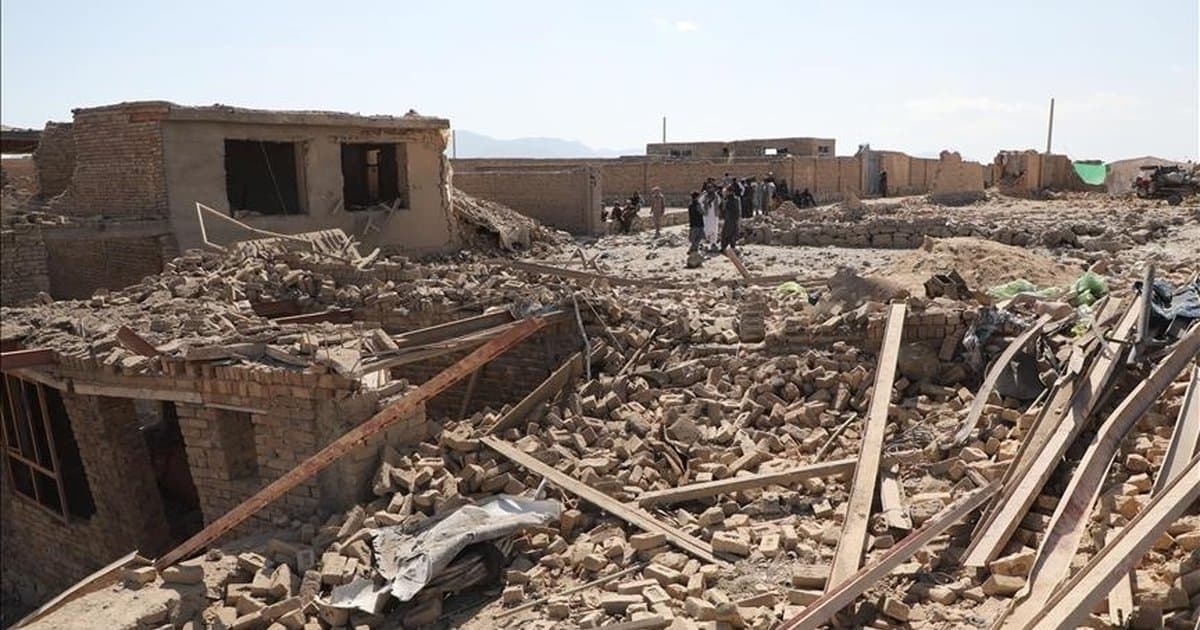 Afganistan ile Pakistan arasında ateşkesi ihlal tartışması